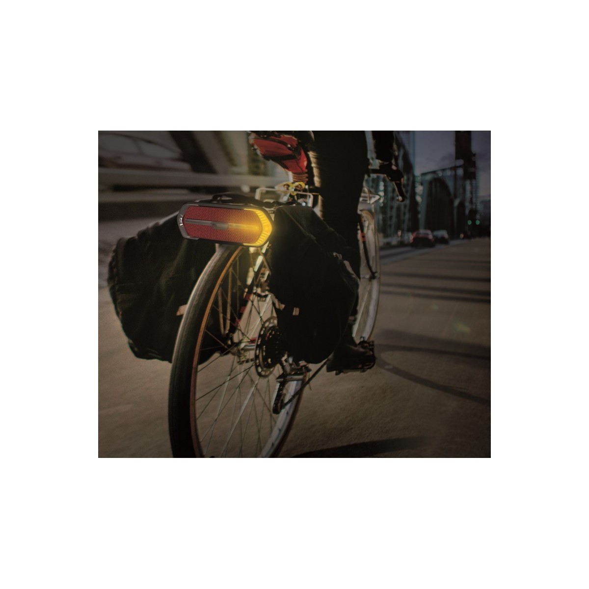 Feu Arrière Vélo LED - Clignotant USB - Avertissement Frein - Noir - Neuf